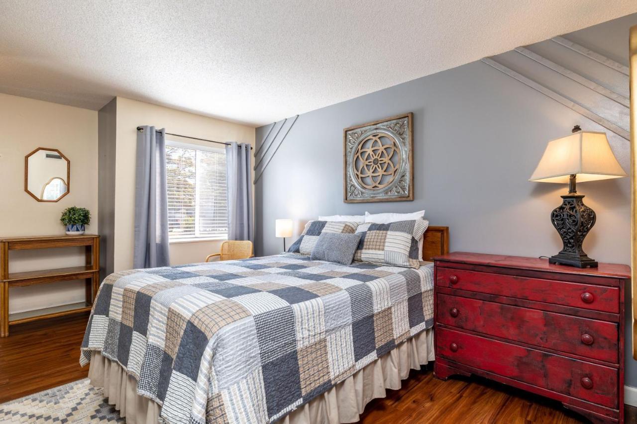 Wow Views!!-Mountain Escape-Outdoor Pool-Close To Downtown-Wifi-Cable-Private Balcony Gatlinburg Luaran gambar