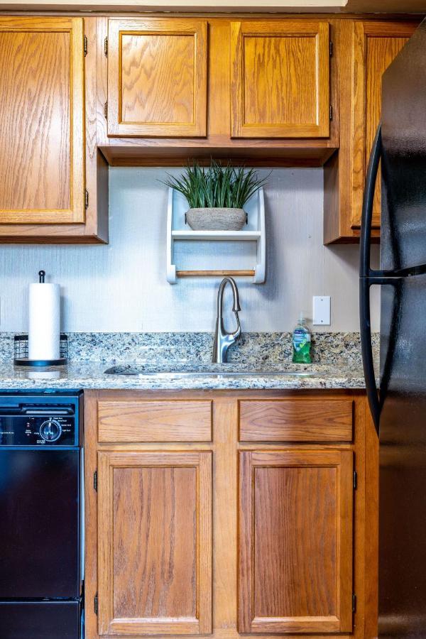 Wow Views!!-Mountain Escape-Outdoor Pool-Close To Downtown-Wifi-Cable-Private Balcony Gatlinburg Luaran gambar