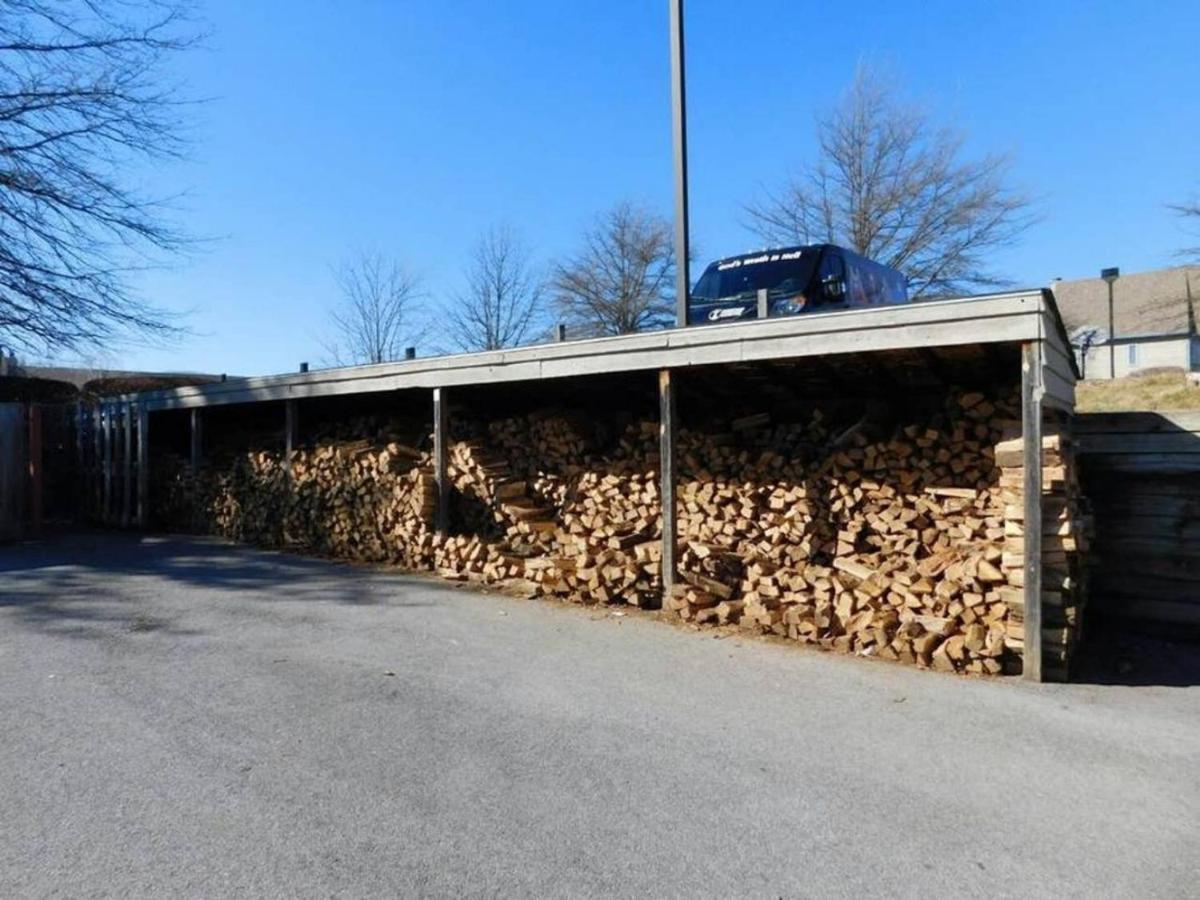 Wow Views!!-Mountain Escape-Outdoor Pool-Close To Downtown-Wifi-Cable-Private Balcony Gatlinburg Luaran gambar