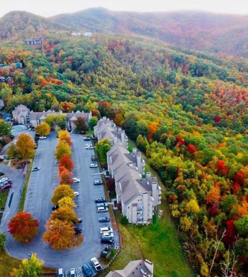 Wow Views!!-Mountain Escape-Outdoor Pool-Close To Downtown-Wifi-Cable-Private Balcony Gatlinburg Luaran gambar