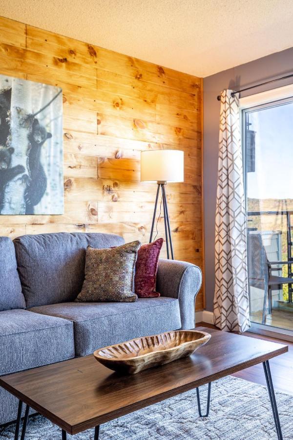 Wow Views!!-Mountain Escape-Outdoor Pool-Close To Downtown-Wifi-Cable-Private Balcony Gatlinburg Luaran gambar